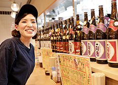 株式会社 サイプレス 求人 お客さんに顔を覚えていただいて何度も来店してくださることは、なんとも言えないうれしさとやりがいを感じます。