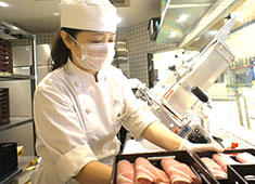 PIER THIRTY GROUP（神奈川県・東京南部事業部）／ピアーサーティーグループ 求人 初めて正社員を希望する方も大歓迎！一緒にお店をつくっていきましょう。