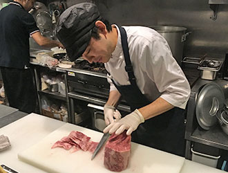 炭火焼肉ふちおか 求人
