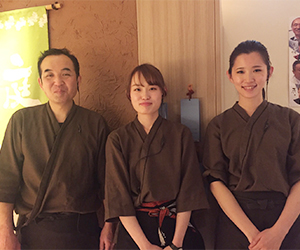 酒場 あじとよ屋 求人 ▲自然体で心地良い接客でお客様をお迎えしてください。