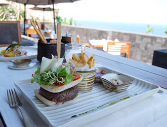 【ご紹介案件】レストラン支配人候補 募集／グルメキャリーお仕事紹介事業部 求人