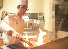 株式会社 アメリカンハウス／Ｈ・Ｂ　ＧＲＩＬＬ アクアシティーお台場店 求人 こだわりぬいた料理でお客様を喜ばせてください！