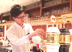 株式会社 アメリカンハウス／Ｈ・Ｂ　ＧＲＩＬＬ アクアシティーお台場店 求人 チームワーク抜群の環境で多くのスキルアップをしませんか！