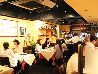 LE VIN ET LA VIANDE（ルヴァン エ・ラ・ヴィアンド）、LE VIN 2 DEUX（ル・ヴァン ドゥ） 求人