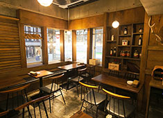 肉＆ワイン Bistro Brown（ビストロブラウン）／ザイジール 株式会社 求人 ここであなたの経験を発揮してみませんか。あなたの頑張りは評価します！
