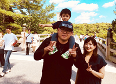 鮓職人 秦野よしき 求人 先日は家族で伊勢神宮へ行きました。店主が遊びや旅行が大好きなので、割と休みはあります（笑）