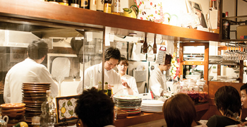 TAKE FIVE Co.／「PESCADERIA」「REBECCA's EATERY」「goo ITALIANO」「Bistecca」「RED PEPPER」「SAYCHEESE CAFE」 求人