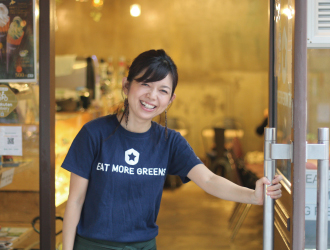 「EAT MORE GREENS」「eat more SOUP＆BREAD」／株式会社ビッグイーツ 求人