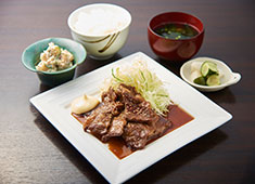 株式会社SEASONING（シーズニング）／定食屋 石榴（ざくろ）、ほか 求人 バル業態も運営しています。今後の新店では、あなたの経験を活かせる業態が生まれるかもしれません！