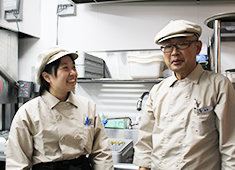 エアフォルク・ド・カフェ／株式会社アークフード 求人 