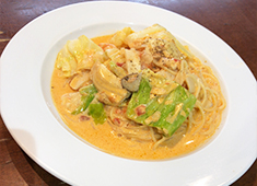 ウエインズ カフェ／横浜トヨペット 株式会社 求人 まずは、シェフのアシスタント業務から仕事の流れを覚えてください。あなたのアイデアで新作メニューも提案OK！