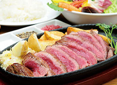 ビストロ 熟肉（ナレニク）／株式会社 トータルウェル 求人 メインの肉料理をアレンジした貴方のレシピもご提案ください