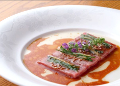 NOBU TOKYO（ノブ トーキョー） 求人 食材と発想に際限なくこだわり続けています。料理やデザートにあなたのこだわりも取り入れていきましょう！