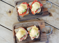 株式会社 DOLCEZZA／「BONDI CAFE（ボンダイカフェ）」etc 求人 ラフにオシャレに働きながら、本格的な料理に携われます。自分の料理をインスタなどSNSで見る機会も多数！