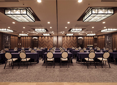 HOTEL THE KNOT YOKOHAMA／株式会社 ホスピタリティオペレーションズ 求人 お客様に寄り添うをモットーにお料理はお客様のご要望をお伺いしてメニューを作成しています。