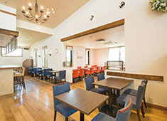 創作イタリアンレストラン＆ベーカリーカフェ／株式会社フローラ企画 求人 千葉県を中心に23店舗を展開する雑貨ブランド「BONMAISON」の直営飲食店です！