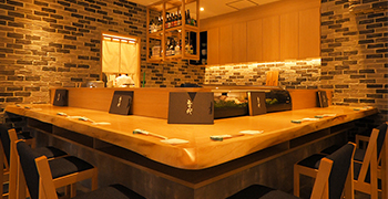 炭酒場カミナリ屋／やきとりにしだ家、他／株式会社カミナリ屋 求人