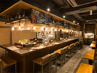 株式会社ダイナックホールディングス(サントリーグループ・東証2部上場企業) 求人