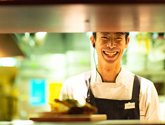 「CHEESE CHEESE & Meat. COMTE」「T.G.HEARTH」「Bistro Wine Cafe Hearth」「Bistro Wine Cafe Le Coq Roti」(株式会社インテリジェントプランナー) 求人