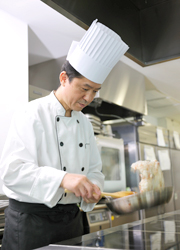 株式会社LEOC（レオック） 求人