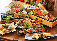 魚箱（とろばこ）／フリースタイルカンパニー 求人 魚箱のウリは何と言っても魚！
この商品を武器に新ブランドの立ち上げも構想中！