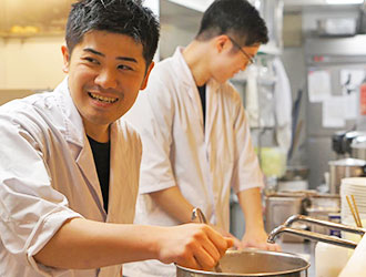 株式会社SEASONING（シーズニング）／定食屋 石榴（ざくろ）、ほか 求人