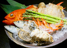 SEASON'S GRILL りんか 求人 厳選素材をふんだんに使用し、素材のうまみを活かした料理を提供していきましょう！