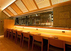 錦糸町 四季百選（しきひゃくせん）／ロハスミッション株式会社 ※フード事業部 求人 落ち着いた店内、大人むけの本格和食居酒屋です。ホテルの1Ｆのお店。ビジネスマンが中心の客層です。