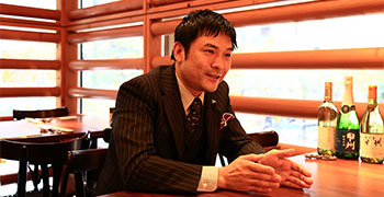 株式会社サンティール／レストランY-wine 求人