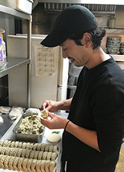 赤坂一点張 求人