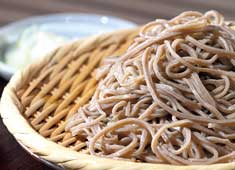 株式会社 ロイヤルダイニング 求人 ▲新店舗は、普段使いのできる蕎麦和食（蕎麦打ち経験者は優遇）