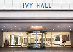 IVYHALL（アイビーホール）､filia（フィリア）／株式会社 アイビー･シー･エス 求人 ウエディングだけでなく、企業の会議や宴会にも利用できる利便性が支持されているIVYHALL（アイビーホール）。