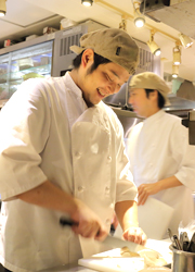 Restaurant GINZA KAZAN／株式会社Gコンセプト 求人