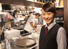 Restaurant GINZA KAZAN／株式会社Gコンセプト 求人 お客様から「美味しかった」のお声をたくさん頂きます。そんなお客様の喜びをヤリガイにできる人、ぜひお会いしましょう！