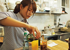 株式会社 ロイヤルダイニング 求人 ▲これから誕生するお店で新たなスタートを切りませんか