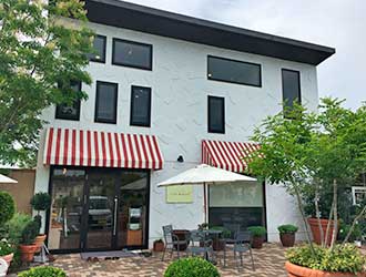 BOULANGERIE Cafe Ruban（リュバン）、RESTAURANT MEGUMI（メグミ）／株式会社フローラ企画 求人