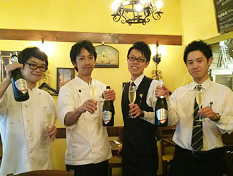 Trattoria Azzurri（トラットリアアズーリ）、他／株式会社ノースコーポレーション 求人