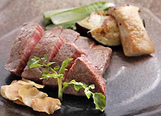 肉 阿久 新宿（にく あきゅう しんじゅく） 求人 舌の肥えたお肉好きのお客様でも満足して頂ける、ハイクオリティなお店にしていきましょう！