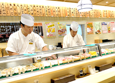 「寿司 魚がし日本一 」「鮨 美寿思」「和食 青ゆず寅」「青柚子」／株式会社にっぱん 求人 配属店舗はご希望を考慮し、ご自宅から通える無理ない通勤範囲で決定致します。終電が心配な方も安心してご応募ください。