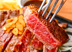 Zum BIERHOF NEU（仮称）／※「新宿」新店プロジェクト準備室 求人 お酒の輸入商社が展開するので、ホール希望の方はもちろん、料理人の方でもお酒のプロフェッショナルを目指せます！