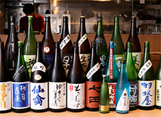 LOHAS GROUP／ロハスミッション株式会社 ※フード事業部 求人 日本酒を豊富に取り揃えています。日本酒を学びたい方、利酒師の資格をお持ちの方を歓迎いたします！