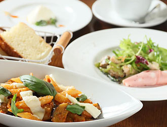 Trattoria il tirreno（トラットリアイルティレーノ）／Arriba Japan 求人