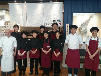鶏白湯らーめん自由が丘蔭山・うまげな／バリューアライアンス株式会社 求人