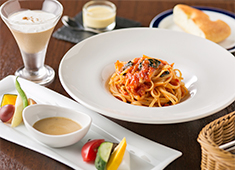 「Wine＆Italian Chef’s NaNa」「蕎麦ダイニング 凛＜RIN＞」 求人 イタリアン・和食（ダイニング）ともに、料理長はメニュー内容で自身の色を表現できます。