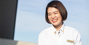 Madam My modern thai vietnamese／株式会社HUGE 求人