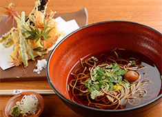 蕎麦と魚 銀平 恵比寿ガーデンプレイス店／株式会社湯川 求人 「和食を学びたい」「蕎麦を学びたい」あなたの希望を教えてください！