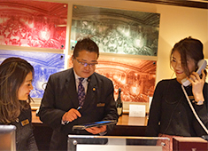 Wolfgang's Steakhouse Signature／株式会社 WDI JAPAN 求人 レセプション希望者も歓迎しています。