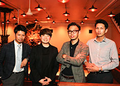 MONSOON CAFE／ 株式会社グローバルダイニング【東証二部上場】 求人 年令や性別、経験を問わず。誰にでもキャリアアップのチャンスが訪れる環境です。