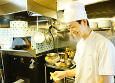 CUCINA IL TETTO／クッチーナ イル テット 求人 未経験ＯＫ！一つ一つ丁寧に教えます。技術を身に付け新たな自分の可能性を広げよう！手に職付けて一流料理人を目指そう！