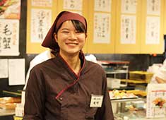 株式会社 梅丘寿司の美登利総本店 求人 ホールスタッフや和食経験者も大歓迎しています！
